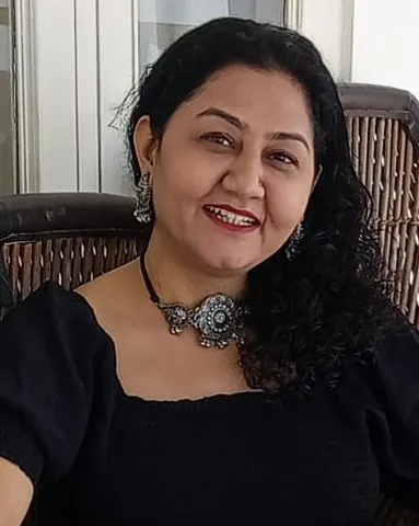 Dr. Ruchika Malhotra, Medical Content Reviewer at IndiCure Health Tours, specializing in patient communication, rehabilitation, and post-operative care content.